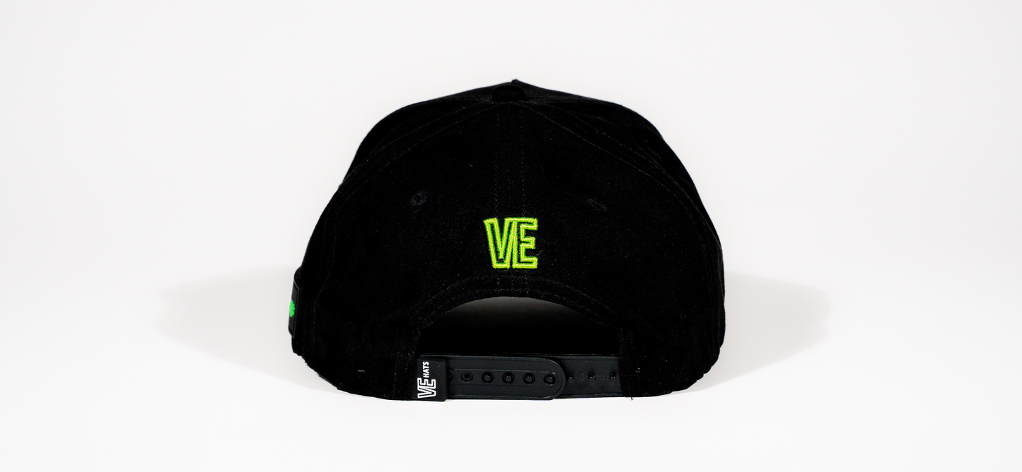 El Barril (Roberto Gómez Bolaños Inspired)